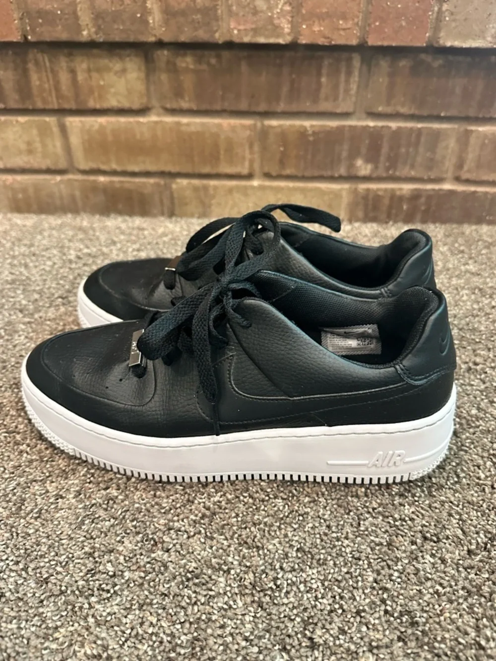 Women's Nike Air Force 1 Sage Low Black Platform Sneakers Size 9.5